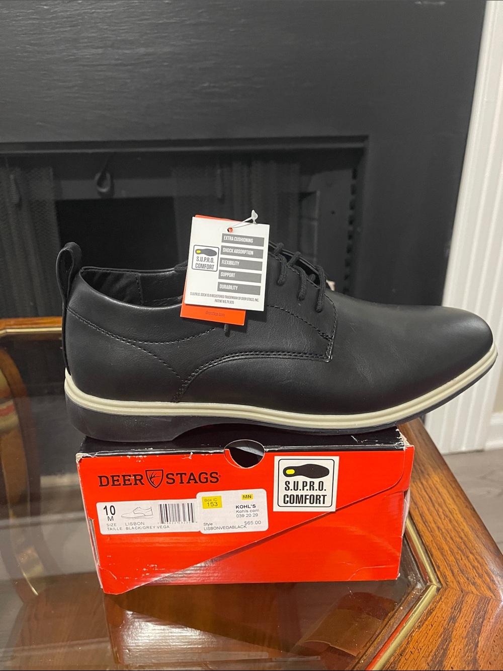 Deer Stags Black Casual Lace-Up Oxford with Cream Midsole